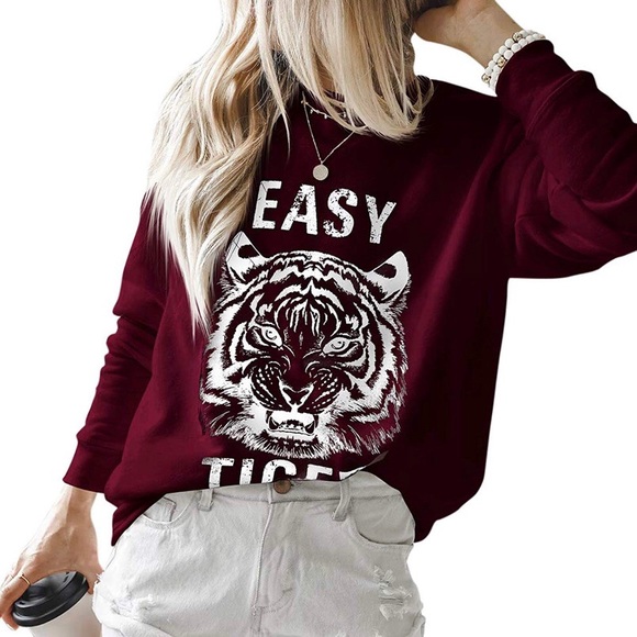 miichx0o Tops Nwt Tiger Print Sweatshirt Poshmark